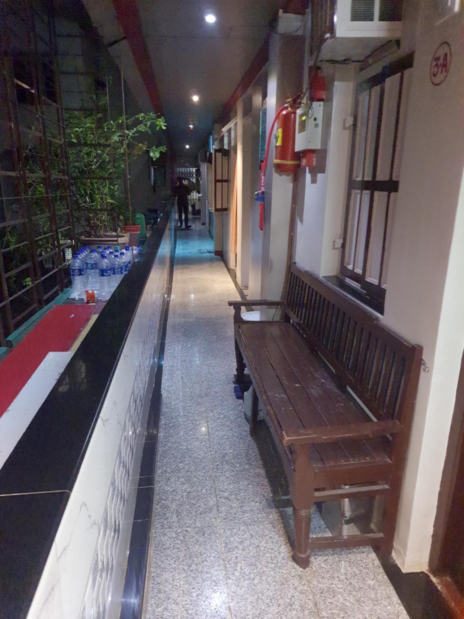 Ram Niwas Hotel - Mumbai — Photos 3